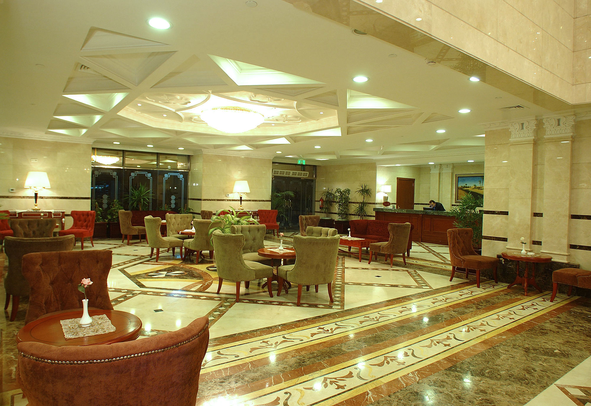 Отель Shaza Regency Plaza Al Madinah Медина Экстерьер фото Lobby